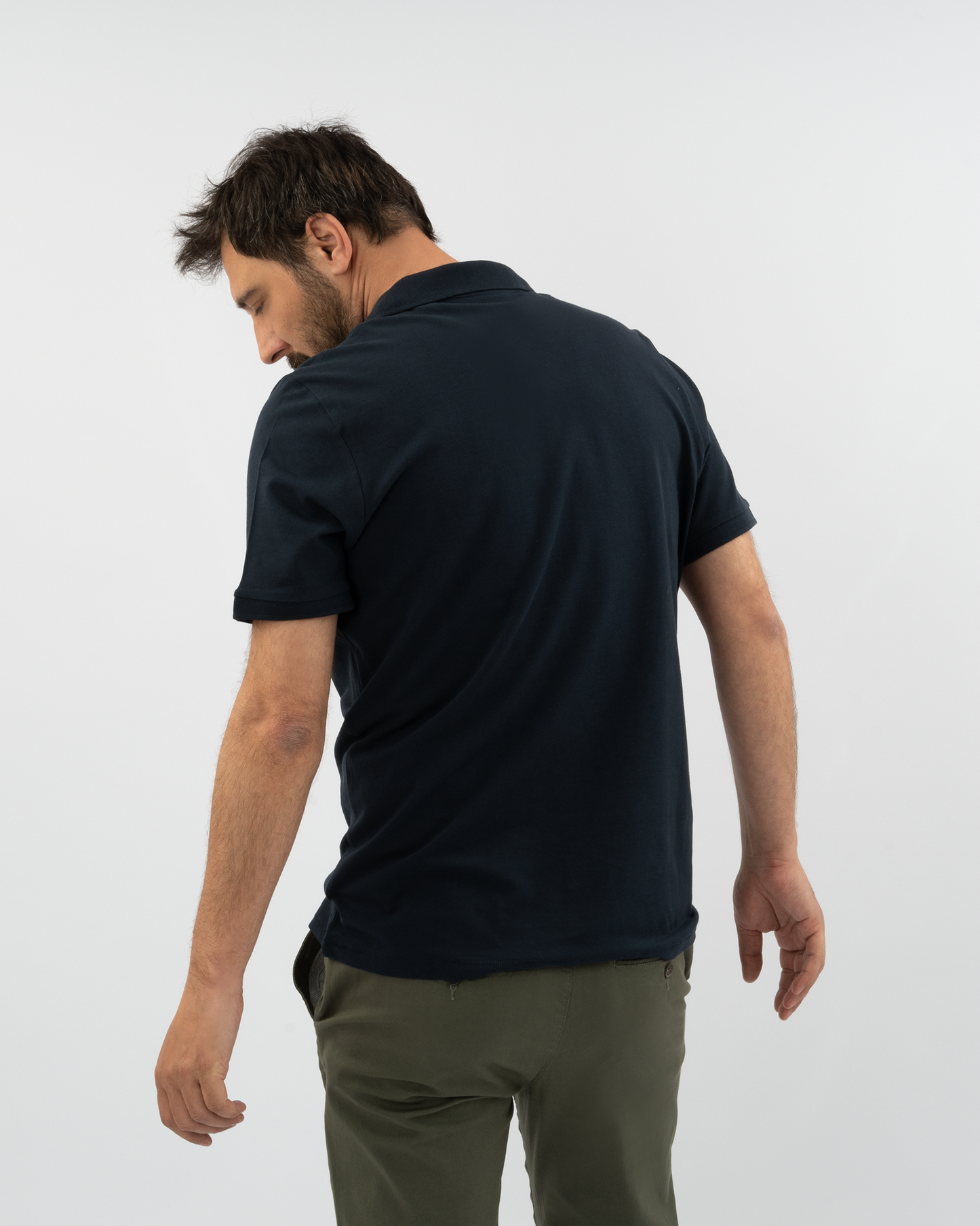THE MOTLEY GOAT polo μπλούζα σε μπλέ σκούρο