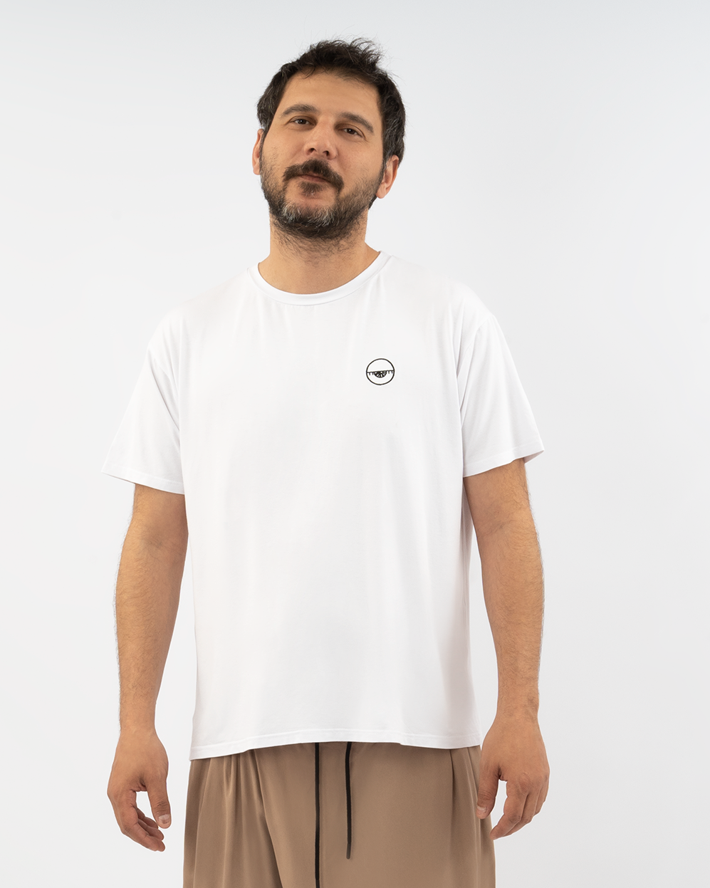 DYSTOPIANS κοντομάνικη μπλούζα με νεκροκεφαλή στην πλάτη σε λευκό
