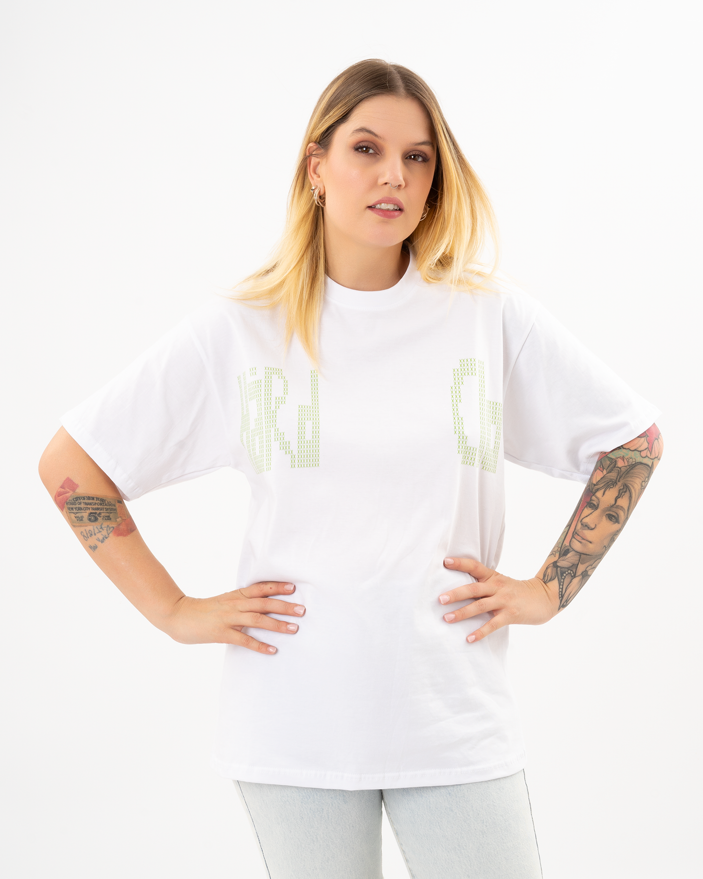 HARDCLO λευκό κοντομάνικο t-shirt Τριαντάφυλλο