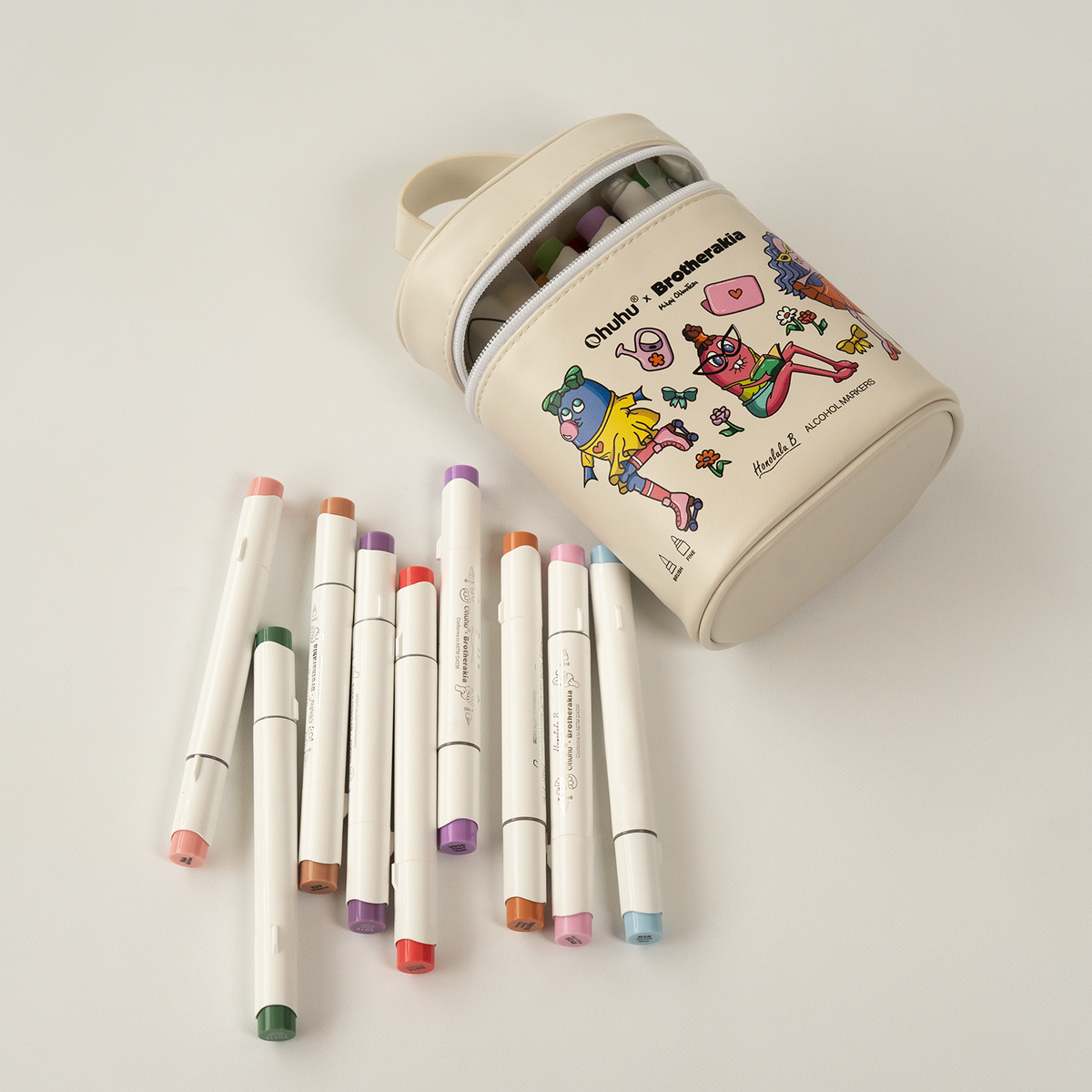 Pre-order: Ohuhu x Brotherakia alcohol marker set