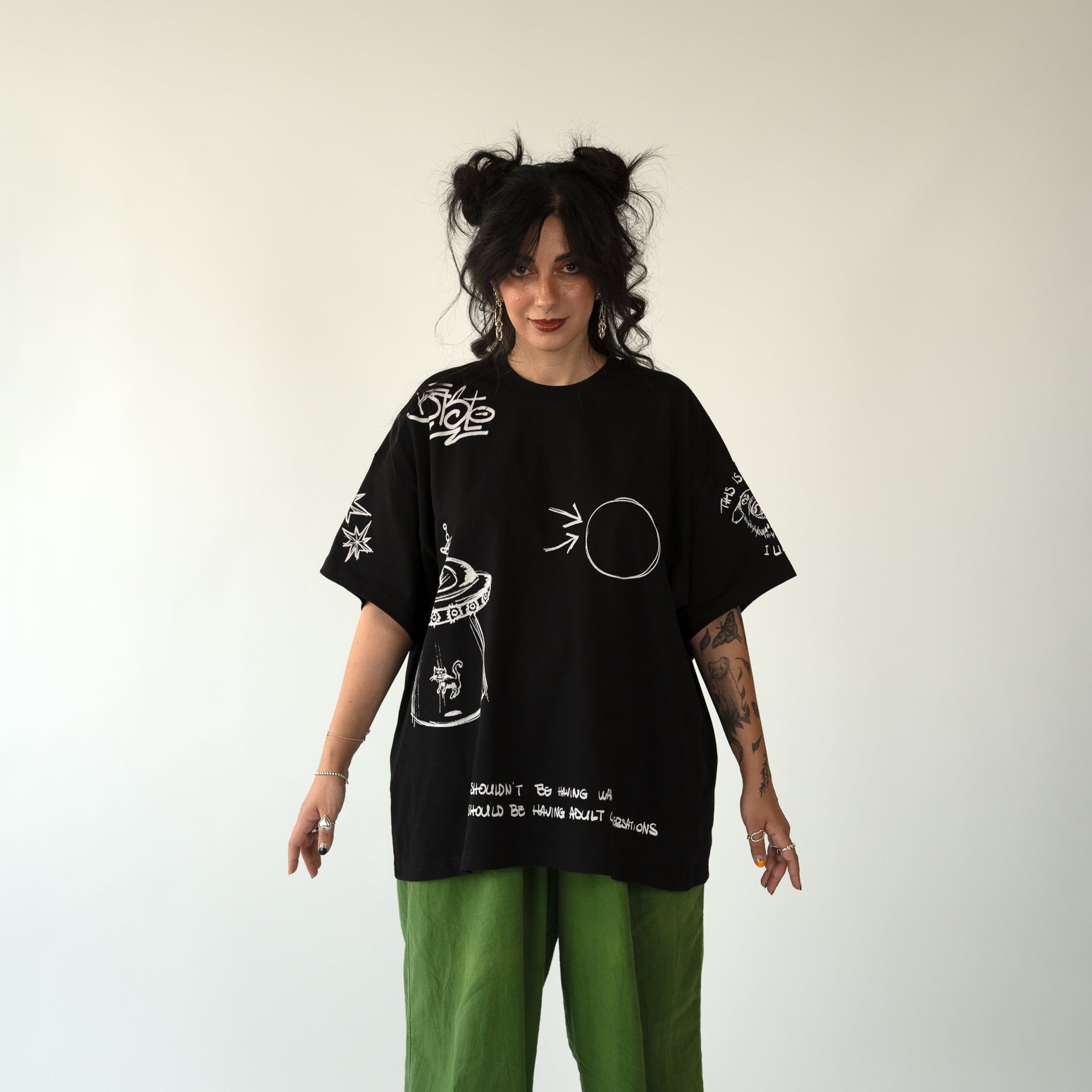 Doodle black t-shirt