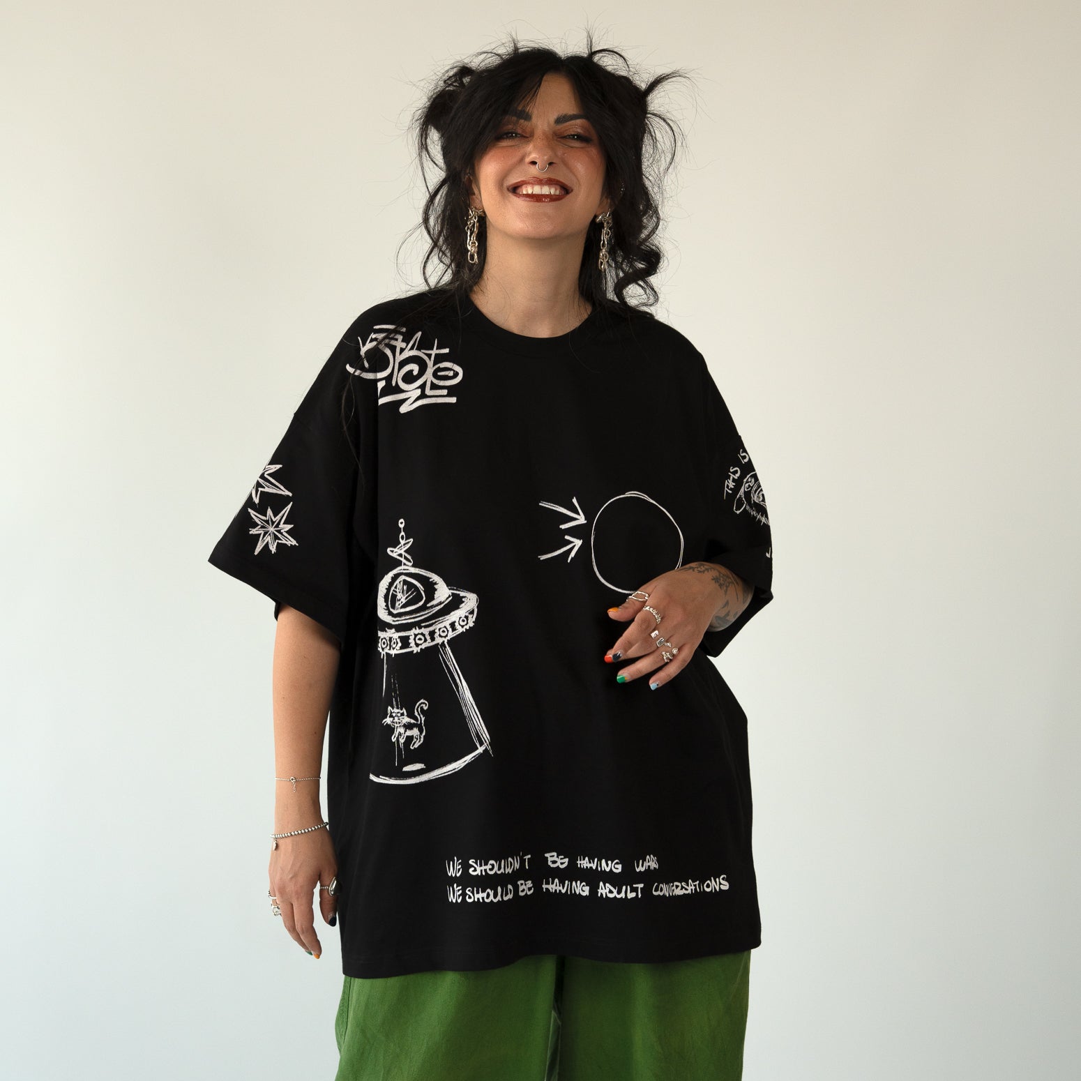 Doodle black t-shirt
