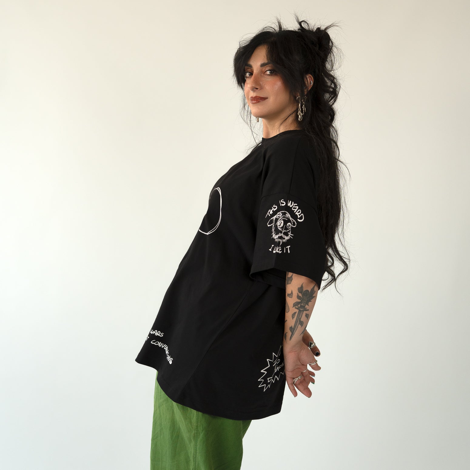 Doodle black t-shirt
