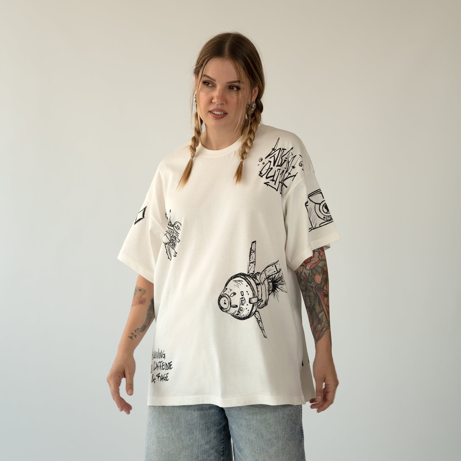 Doodle off-white t-shirt