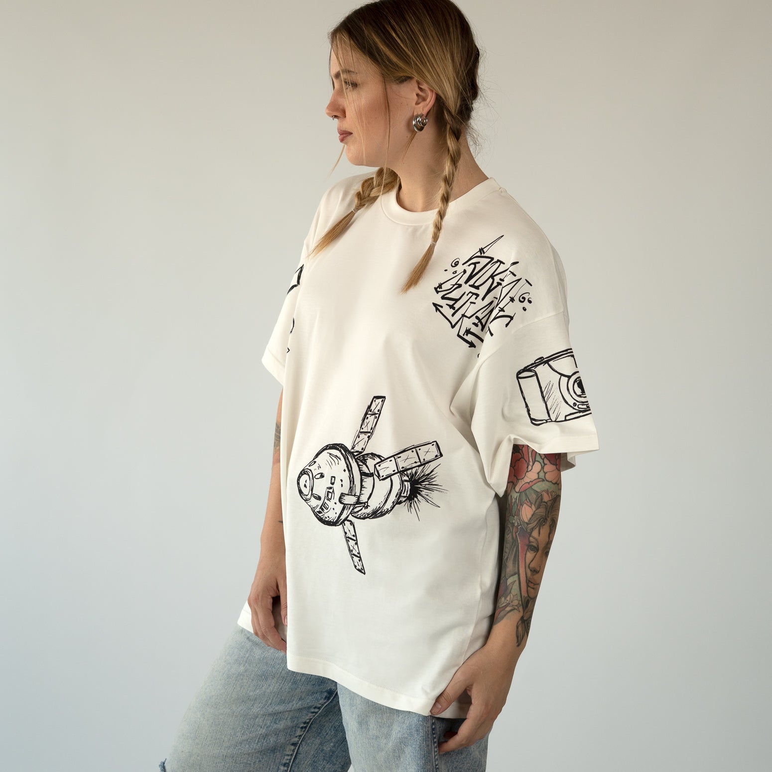Doodle off-white t-shirt