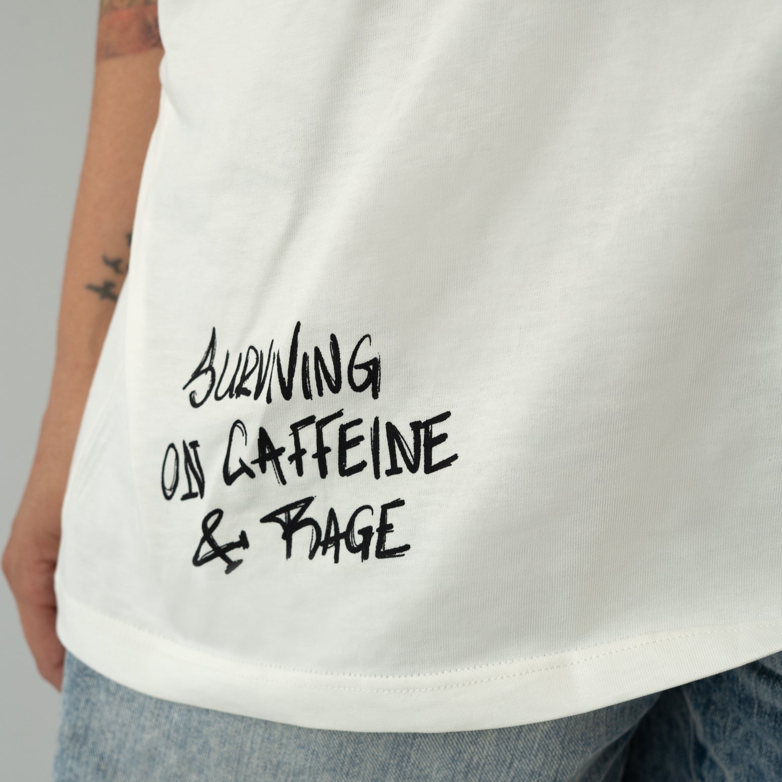 Doodle off-white t-shirt