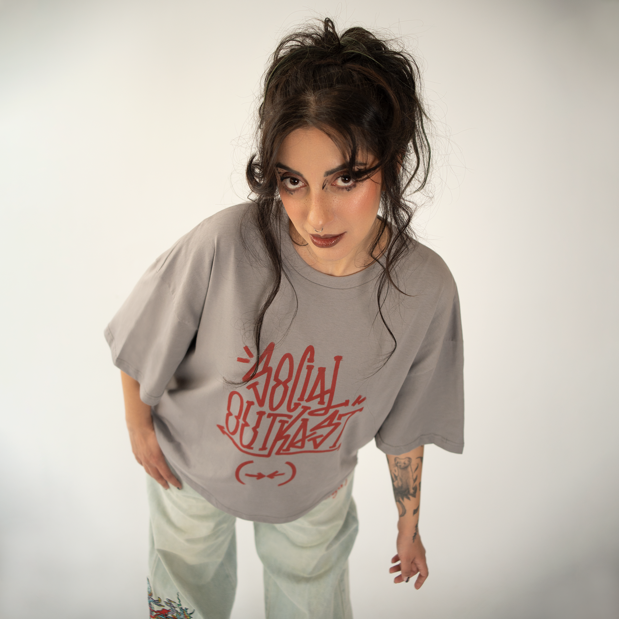 Red Tag gray t-shirt