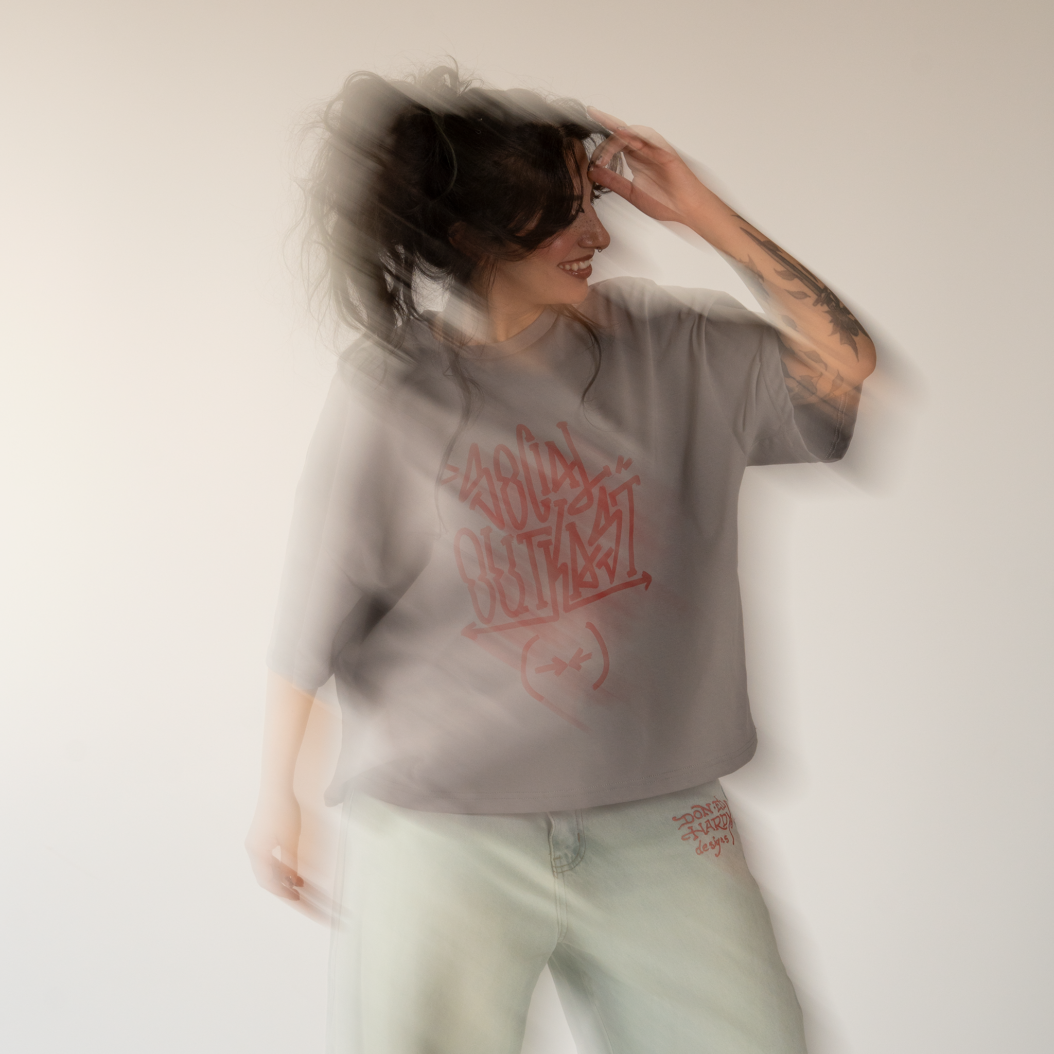 Red Tag gray t-shirt