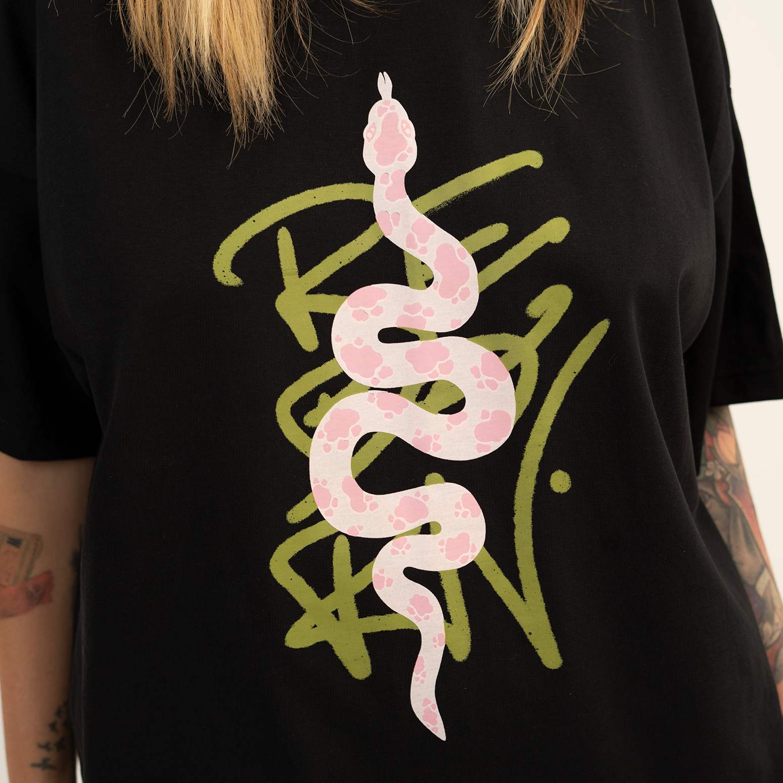 Snake RBN black t-shirt